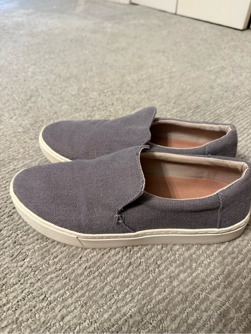 Toms Men's Slip-On Canvas Loafers in Gray